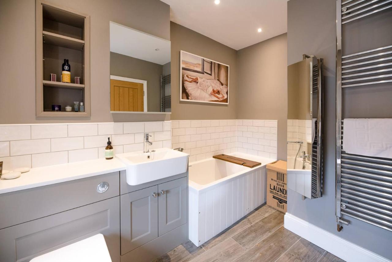 60 High Street, Southwold Apartment Bagian luar foto