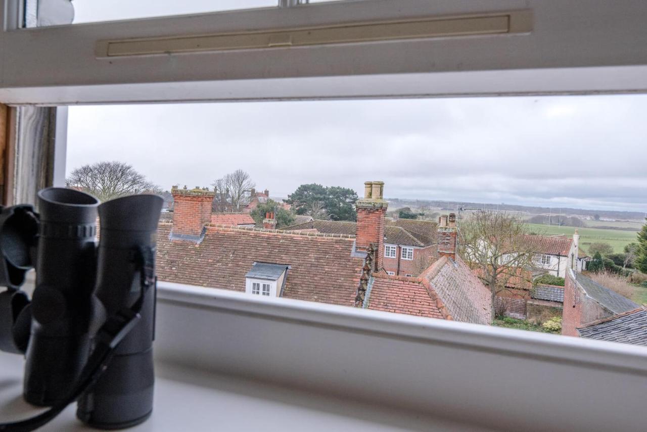 60 High Street, Southwold Apartment Bagian luar foto