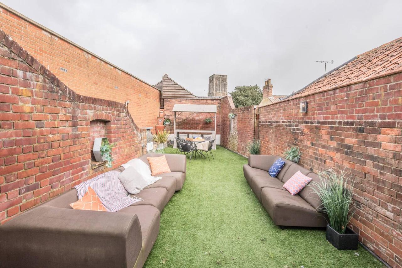 60 High Street, Southwold Apartment Bagian luar foto